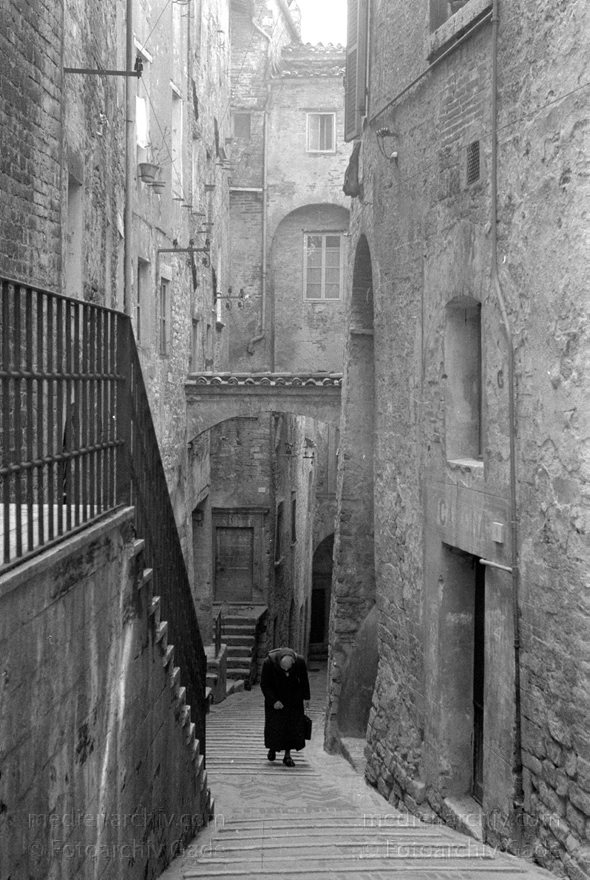 1950er. Italien. Provinz Perugia. Region Umbrien. Perugia
1950er. Italien. Provinz Perugia. Region Umbrien. Perugia. -  Italy. Perugia
Schlüsselwörter: 1950er;Italia;Italien;Italy;Perugia;Umbrien