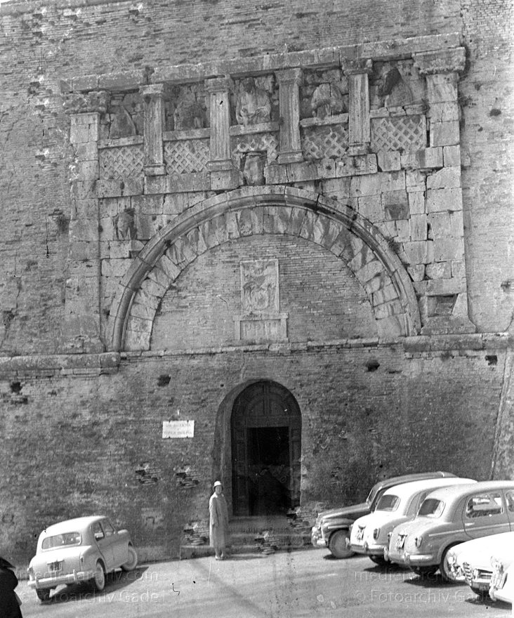 1950er. Italien. Provinz Perugia. Region Umbrien. Perugia
1950er. Italien. Provinz Perugia. Region Umbrien. Perugia. -  Italy. Perugia
Schlüsselwörter: 1950er;Italia;Italien;Italy;Perugia;Umbrien