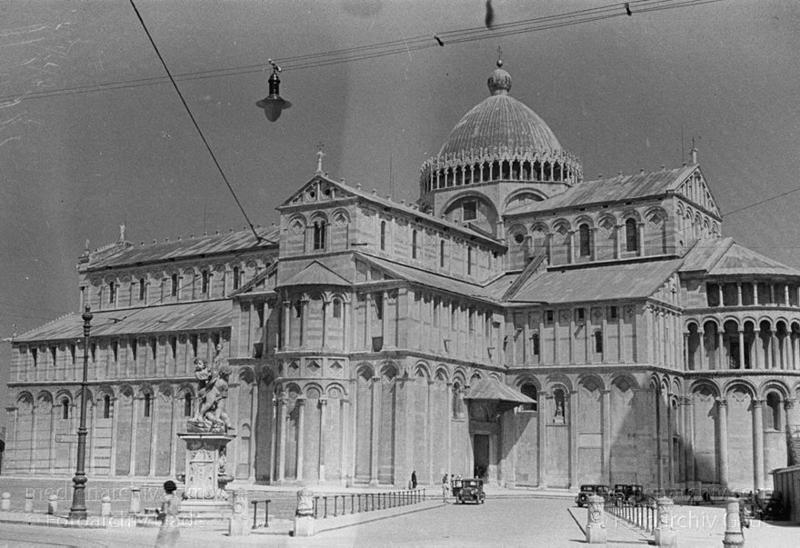 1930. Italien. Toskana. Pisa. Dom Santa Maria Assunta
1930. Italien. Toskana. Pisa. Italia. Toscana.  Italy. Tuscany. Kathedrale. Dom Santa Maria Assunta
Schlüsselwörter: 1930;Dom Santa Maria Assunta;Italia;Italien;Italy;Kathedrale;Pisa;Toscana;Toskana;Tuscany