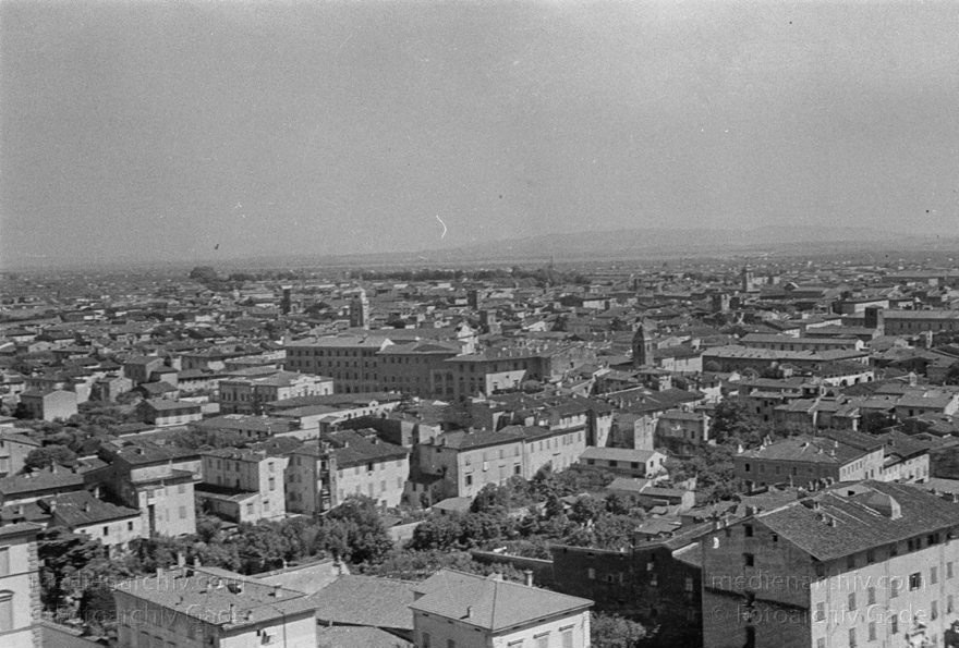 1930. Italien. Toskana. Pisa
1930. Italien. Toskana. Pisa. Italia. Toscana.  Italy. Tuscany
Schlüsselwörter: 1930;Italia;Italien;Italy;Pisa;Toscana;Toskana;Tuscany