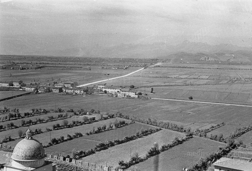 1930. Italien. Toskana. Pisa
1930. Italien. Toskana. Pisa. Italia. Toscana.  Italy. Tuscany
Schlüsselwörter: 1930;Italia;Italien;Italy;Pisa;Toscana;Toskana;Tuscany