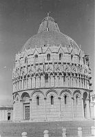 Italy-Pisa-1930-02-40.jpg