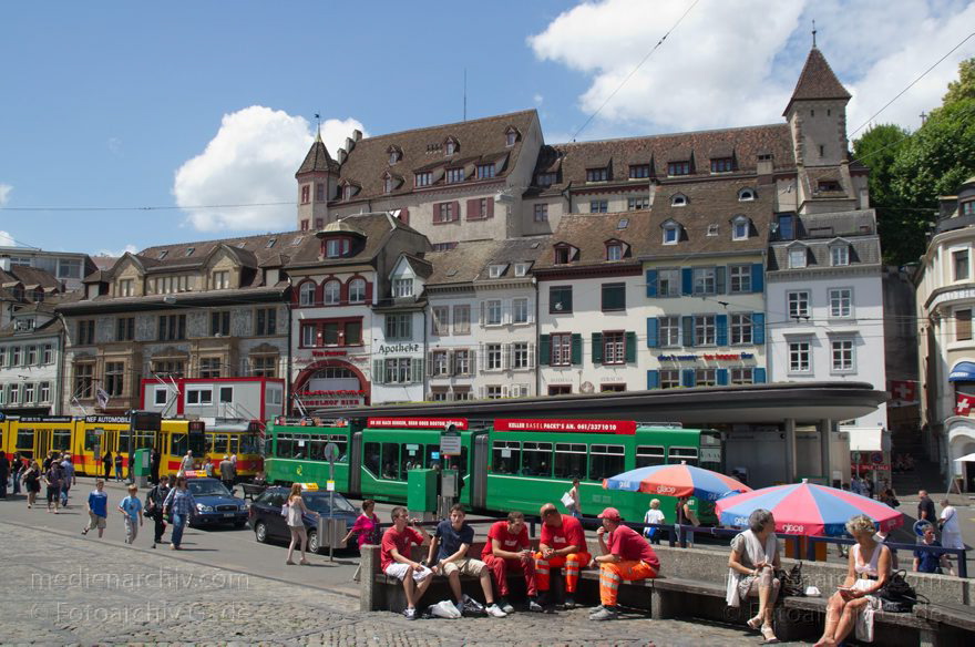 Schweiz. Basel
21. 6. 2011. Schweiz. Basel
Schlüsselwörter: 2011;Basel;Basilea;Bâle;Schweiz;Switzerland