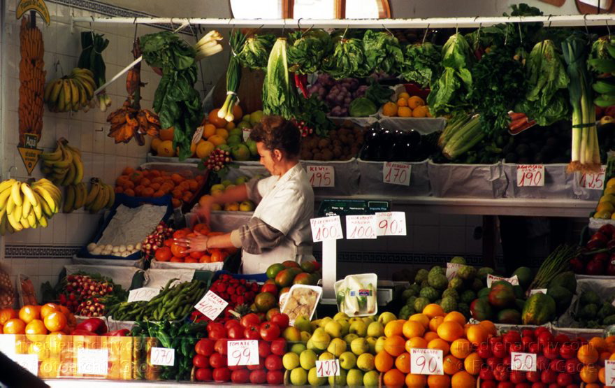 Spanien. Andalusien. Almunecar
1997, Spanien, Andalusien, Costa del Sol, Markt in Almunecar
Schlüsselwörter: Almunecar;Andalusien;Costa del Sol;Markt;Spain;1997;Spanien