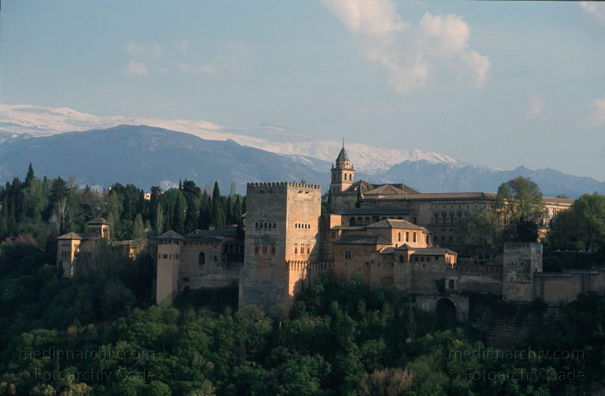 Spanien. Andalusien. Granada
März 1997. Spanien. Andalusien. Granada Alhambra. - Spain. Andalusia. Granada liegt am Fuß der Sierra Nevada . - España Andalucía Granada.
Schlüsselwörter: Alhambra;Andalucía;Andalusia;Andalusien;Córdoba;España;Granada;Spain;1997;Spanien