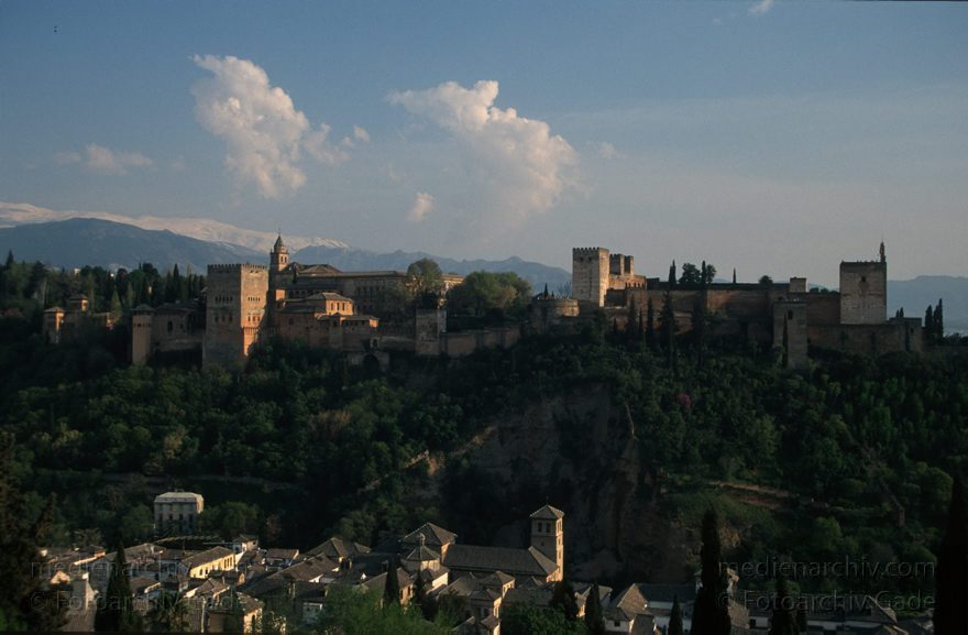 Spanien. Andalusien. Granada
März 1997. Spanien. Andalusien. Granada Alhambra. - Spain. Andalusia. Granada liegt am Fuß der Sierra Nevada . - España Andalucía Granada.
Schlüsselwörter: Alhambra;Andalucía;Andalusia;Andalusien;Córdoba;España;Granada;Spain;1997;Spanien