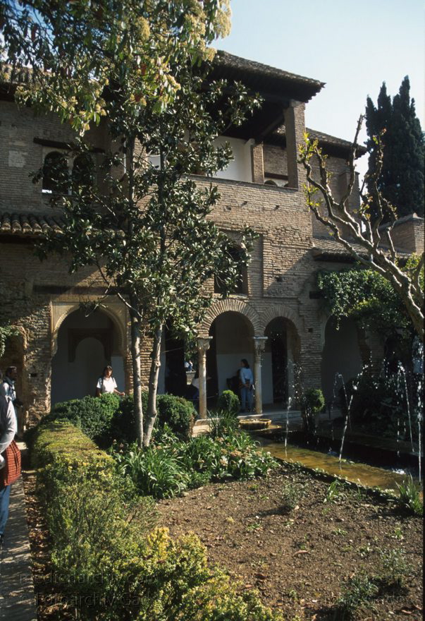 Spanien. Andalusien. Granada. Alhambra
März 1997. Spanien. Andalusien. Granada. Alhambra. Generalife
Schlüsselwörter: Alhambra;Andalusien;Generalife;Granada;Spain;1997;Spanien