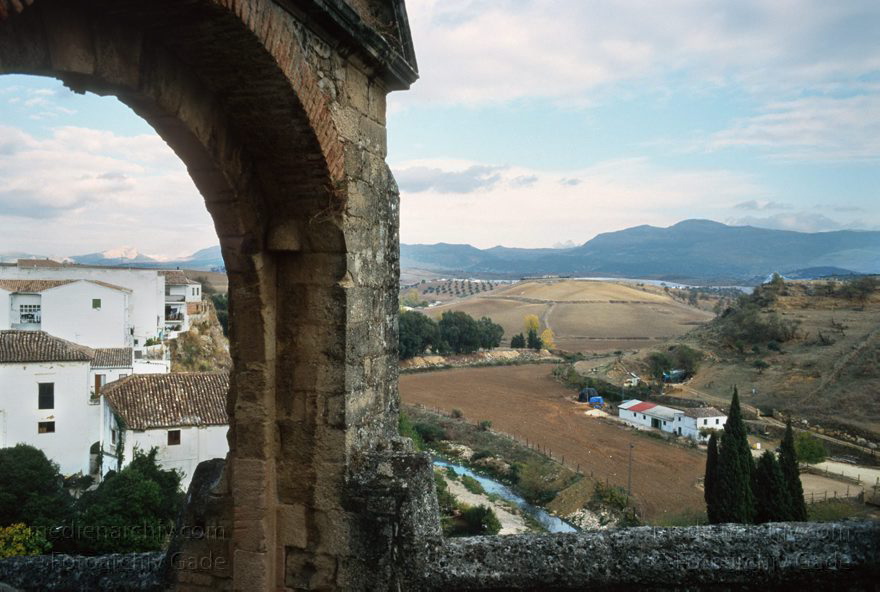 Spanien. Andalusien. Ronda
November 1998. Spanien. Andalusien. Ronda. Kleinstadt in der andalusischen Provinz Málaga.  Spain. Andalusia. España. Andalucía.
Schlüsselwörter: Andalucía;Andalusia;Andalusien;España;Ronda;Spain;1998;Spanien