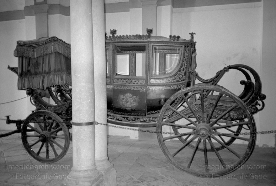 Spanien. Andalusien. Sevilla
März 1997. Spanien. Andalusien. Sevilla. Spain. Andalusia. España. Andalucía.
Schlüsselwörter: Andalucía;Andalusia;Andalusien;España;Sevilla;Spain;1997;Spanien