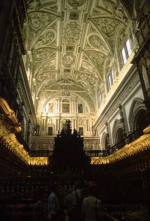 Spanien. Andalusien. Sevilla
1997. Spanien. Andalusien. Sevilla. In der Giralda
Schlüsselwörter: Andalusien;Giralda;Kathedrale;Sevilla;Spain;1997;Spanien