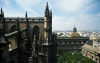 Spanien-Andalusien-Sevilla-Giralda-199703-22.jpg