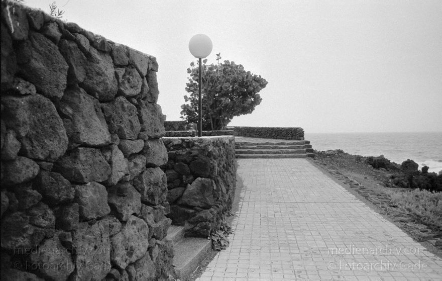 Spanien. Kanarische Inseln. La Palma.
März 1990. Spanien. Kanarische Inseln. La Palma. Meer.  . Islas Canarias. Isla de La Palma. Canary Islands Spain.
Schlüsselwörter: Islas Canarias;Kanarische Inseln;La Palma;1990;Spanien
