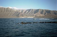Dateiname=Spanien-Kanarische-Lanzarote-Famara-199612-139.jpg
Dateigröße=189KB
Abmessungen: 880x571
hinzugefügt am: 05. Januar 2016 Spanien-Kanarische-Lanzarote-Famara-199612-139.jpg