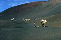Spanien-Kanarische-Lanzarote-Feuerberge-199303-100.jpg