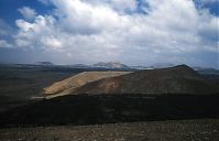 Dateiname=Spanien-Kanarische-Lanzarote-Feuerberge-199504-113.jpg
Dateigröße=133KB
Abmessungen: 880x564
hinzugefügt am: 05. Januar 2016 Spanien-Kanarische-Lanzarote-Feuerberge-199504-113.jpg