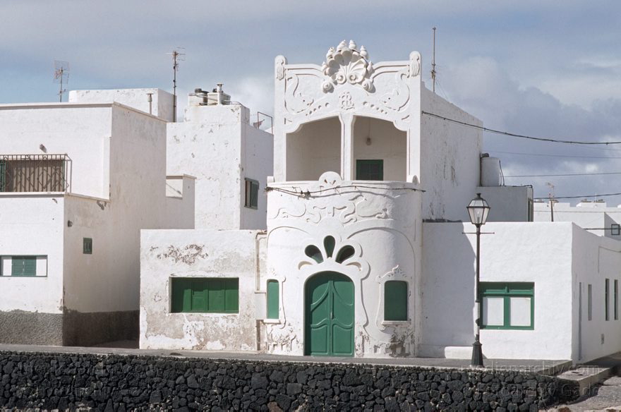 Lanzarote. Famara. La Caleta. Fischerdorf
April 1995. Spanien. Kanarische Inseln. Lanzarote. Famara. La Caleta. Fischerdorf
Schlüsselwörter: 1995;Canary Islands;Espana;Famara;Islas Canarias;Kanarische Inseln;La Caleta;Lanzarote;Spain;Spanien