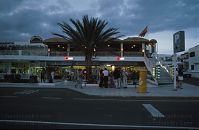 Spanien-Kanarische-Lanzarote-Puerto-del-Carmen-199511-13.jpg