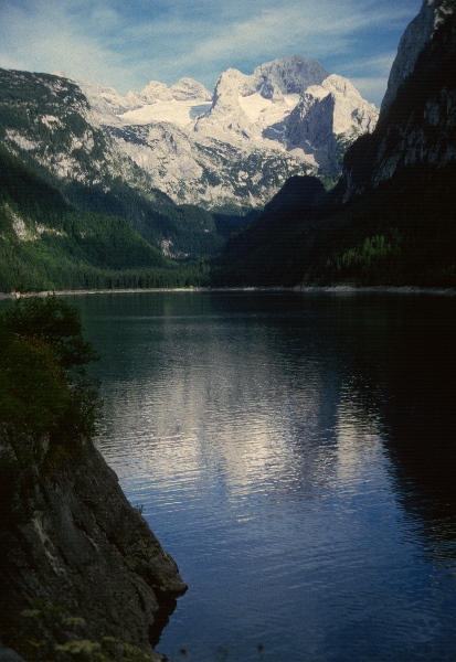 1981. Österreich. Land Salzburg / Salzburger Land. Pinzgau. Region: Zeller See.
1981. Österreich. Bundesland: Land Salzburg / Salzburger Land. Bezirk Pinzgau, Region: Zeller See, Berge: Kitzsteinhorn
Schlüsselwörter: 1981;Alpen;Land Salzburg;Salzburger Land;Österreich