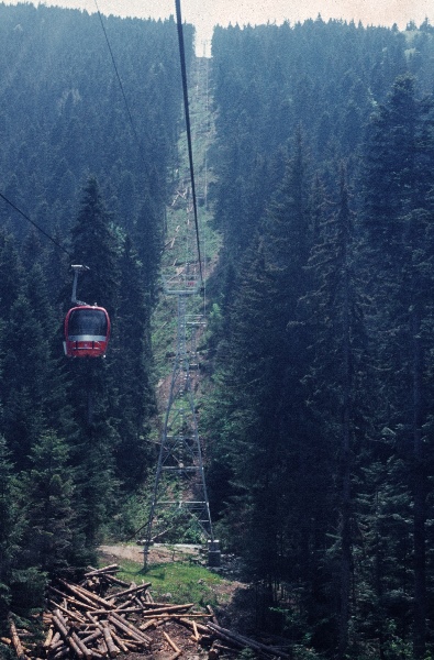 1981. Bulgarien
1981. Bulgarien
Schlüsselwörter: 1981;Bulgarien;Seilbahn