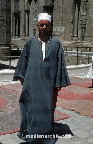 1958. Afrika. Ägypten. Kairo -  Africa. Egypt
1958. Afrika. Ägypten. Kairo -  Africa. Egypt
Schlüsselwörter: 1958;Africa;Afrika;Egypt;Kairo;Ägypten