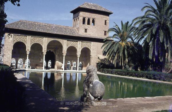 Spanien. Andalusien. Granada. Alhambra
197x. Spanien. Andalusien. Granada. Alhambra
Schlüsselwörter: Alhambra;Andalusien;Granada;Spanien
