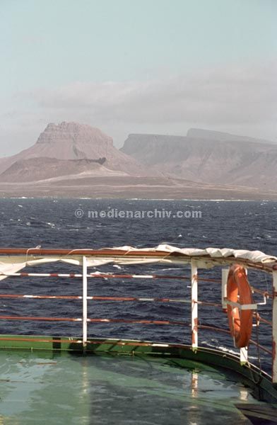 1969. Spanien. Kapverdische Inseln.
1969. Spanien. Kapverdische Inseln. Schiff auf dem Meer
Schlüsselwörter: 1969;Kapverdische Inseln;Meer;Schiffe;Spanien