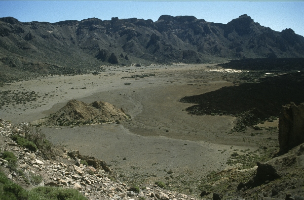 1991. Spanien. Kanarische Inseln. Teneriffa
1991. Spanien. Kanarische Inseln. Teneriffa
Schlüsselwörter: 1991;Teneriffa;Kanarische Inseln;Spanien