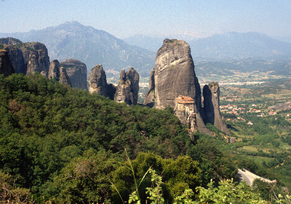 1991. Griechenland.
1991. Griechenland. Felsige Berge. Bergdorf
Schlüsselwörter: 1991;Griechenland