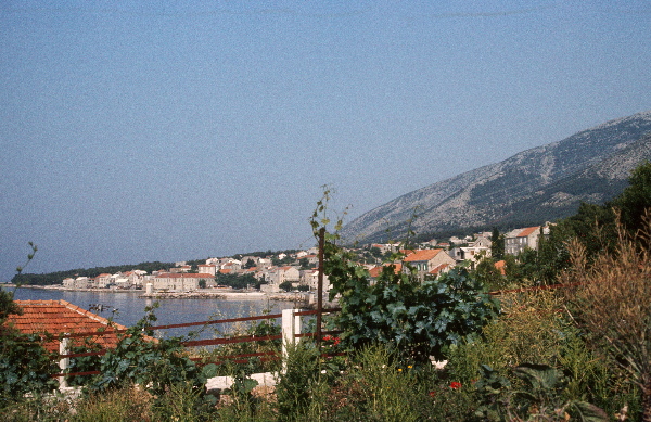 Mai 1983. Kroatien. Dalmatien. ehemaliges Jugoslawien.
Mai 1983. Kroatien. Dalmatien. ehemaliges Jugoslawien. Adria. Rotel Reise / Bus - Schiff- Hotel:  Split, Dubrovnik, Korcula (Insel) - Hvar (Insel)
Fotos: Helga Müller
Schlüsselwörter: Jugoslawien;Kroatien;Dalmatien;1983;Adria