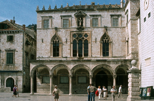 Mai 1983. Kroatien. Dalmatien. ehemaliges Jugoslawien.
Mai 1983. Kroatien. Dalmatien. ehemaliges Jugoslawien. Adria. Rotel Reise / Bus - Schiff- Hotel:  Split, Dubrovnik, Korcula (Insel) - Hvar (Insel)
Fotos: Helga Müller
Schlüsselwörter: Jugoslawien;Kroatien;Dalmatien;1983;Adria