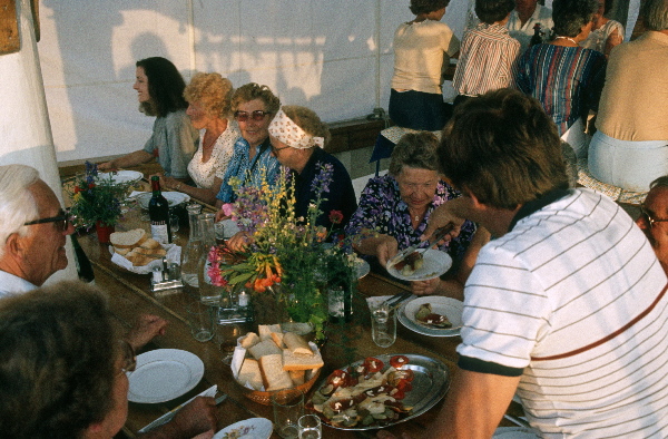 Mai 1983. Kroatien. Dalmatien. ehemaliges Jugoslawien.
Mai 1983. Kroatien. Dalmatien. ehemaliges Jugoslawien. Adria. Rotel Reise / Bus - Schiff- Hotel:  Split, Dubrovnik, Korcula (Insel) - Hvar (Insel)
Fotos: Helga Müller
Schlüsselwörter: Jugoslawien;Kroatien;Dalmatien;1983;Adria