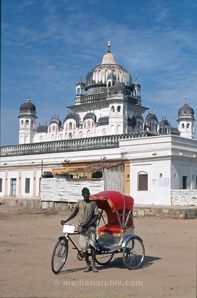 vermutlich 1974. Indien
vermutlich 1974. Indien
Schlüsselwörter: 1974;Indien