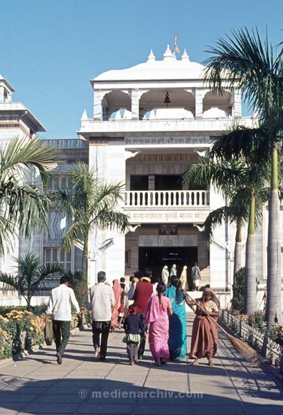 vermutlich 1974. Indien
vermutlich 1974. Indien
Schlüsselwörter: 1974;Indien