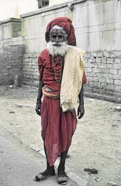 vermutlich 1974. Indien
vermutlich 1974. Indien
Schlüsselwörter: 1974;Indien