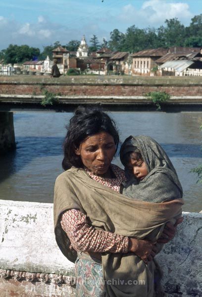 vermutlich 1974. Indien
vermutlich 1974. Indien
Schlüsselwörter: 1974;Indien