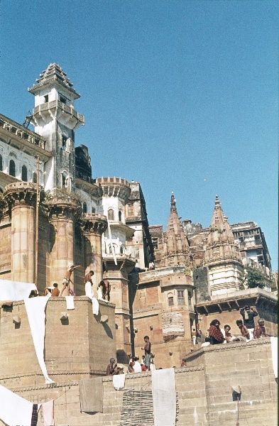 1974. Indien. Uttar Pradesh. Varanasi. Benares. Am Fluss Ganges.
1974. Indien. Uttar Pradesh. Varanasi. Benares. Am Fluss Ganges.
Schlüsselwörter: 1974;Benares;Ganges;Ghats;Indien;Uttar Pradesh;Varanasi