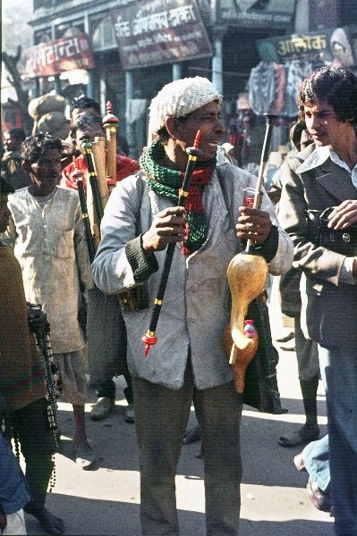 1974. Indien. Uttar Pradesh. Varanasi. Benares. Am Fluss Ganges.
1974. Indien. Uttar Pradesh. Varanasi. Benares. Am Fluss Ganges.
Schlüsselwörter: 1974;Benares;Ganges;Ghats;Indien;Uttar Pradesh;Varanasi