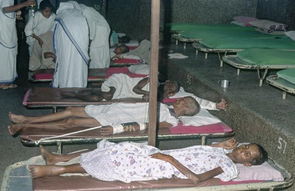 vermutlich 1974. Indien. Westbengalen. Kalkutta. Calcutta. Kolkata
vermutlich 1974. Indien. Westbengalen. Kalkutta. Calcutta. Kolkata
Schlüsselwörter: 1974;Calcutta;Indien;Kalkutta;Kolkata;Westbengalen