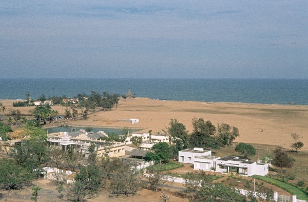vermutlich 1974. Indien. Andhra Pradesh. Hyderabad.
vermutlich 1974. Indien. Andhra Pradesh. Hyderabad.
Schlüsselwörter: 1974;Andhra Pradesh;Hyderabad;Indien