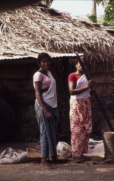 vermutlich 1974. Indien. Kerala. Thiruvananthapuram. Trivandrum
vermutlich 1974. Indien. Kerala. Thiruvananthapuram. Trivandrum
Schlüsselwörter: 1974;Indien;Kerala;Thiruvananthapuram;Trirandum;Trivandrum