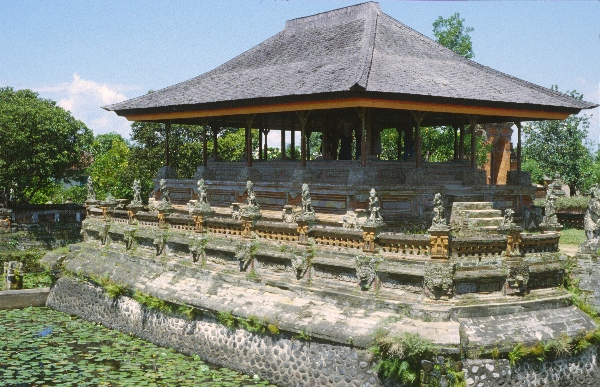 1980. Asien. Fernost. Indonesien.
1980. Asien. Fernost. Indonesien.
Schlüsselwörter: 1980;Indonesien;Asien;Fernost
