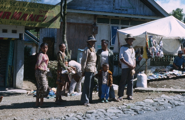 1980. Asien. Fernost. Indonesien.
1980. Asien. Fernost. Indonesien.
Schlüsselwörter: 1980;Indonesien;Asien;Fernost
