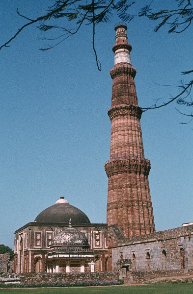 1982. Asien Indien
1982. Asien. Bharat Ganarajya (Hindi), Republic of India, Republik Indien. 
 
Reise durch Indien und Nepal. Foto: Helga Müller
Schlüsselwörter: Asien;Indien;India;Asia