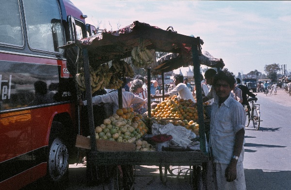 1982. Asien Indien
1982. Asien. Bharat Ganarajya (Hindi), Republic of India, Republik Indien. 
 
Reise durch Indien und Nepal. Foto: Helga Müller
Schlüsselwörter: Asien;Indien;India;Asia