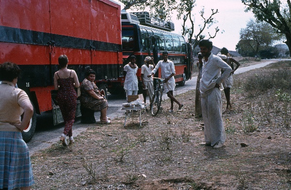 1982. Asien Indien
1982. Asien. Bharat Ganarajya (Hindi), Republic of India, Republik Indien. 
 
Reise durch Indien und Nepal. Foto: Helga Müller
Schlüsselwörter: Asien;Indien;India;Asia