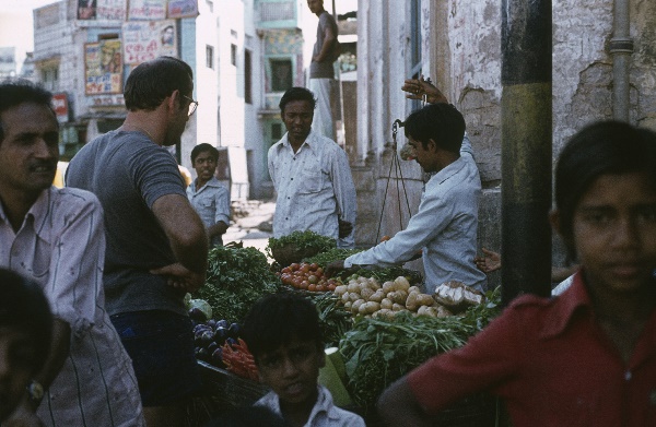 1982. Asien Indien
1982. Asien. Bharat Ganarajya (Hindi), Republic of India, Republik Indien. 
 
Reise durch Indien und Nepal. Foto: Helga Müller
Schlüsselwörter: 1982;Asia;Asien;India;Indien