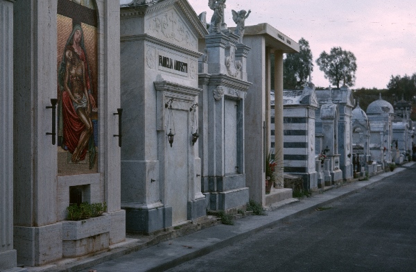 1964. Italien. Ligurien. Imperia
1964. Italien. Ligurien. Imperia
Schlüsselwörter: 1964;Italien;Impera;Ligurien
