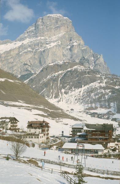1960er Jahre. Italien. Alpen. Wintersport. Schnee
1960er Jahre. Italien. Alpen. Wintersport. Schnee
Schlüsselwörter: 1960;Alpen;Italien;Schnee;Wintersport