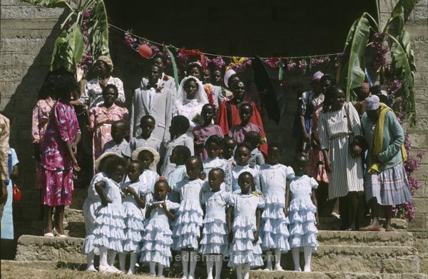 1986. Afrika, Ostafrika, Republik Kenia, Republic of Kenya, Jamhuri ya Kenya (Kisuaheli)
1986. Afrika, Ostafrika, Republik Kenia, Republic of Kenya, Jamhuri ya Kenya (Kisuaheli)

Foto: Helga Müller
Schlüsselwörter: Afrika;Ostafrika;Kenia;Kenya;1986