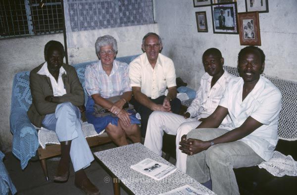 1987. Afrika, Ostafrika, Republik Kenia, Republic of Kenya, Jamhuri ya Kenya (Kisuaheli)
1987. Afrika, Ostafrika, Republik Kenia, Republic of Kenya, Jamhuri ya Kenya (Kisuaheli)

Foto: Helga Müller
Schlüsselwörter: Afrika;Ostafrika;Kenia;Kenya;1987
